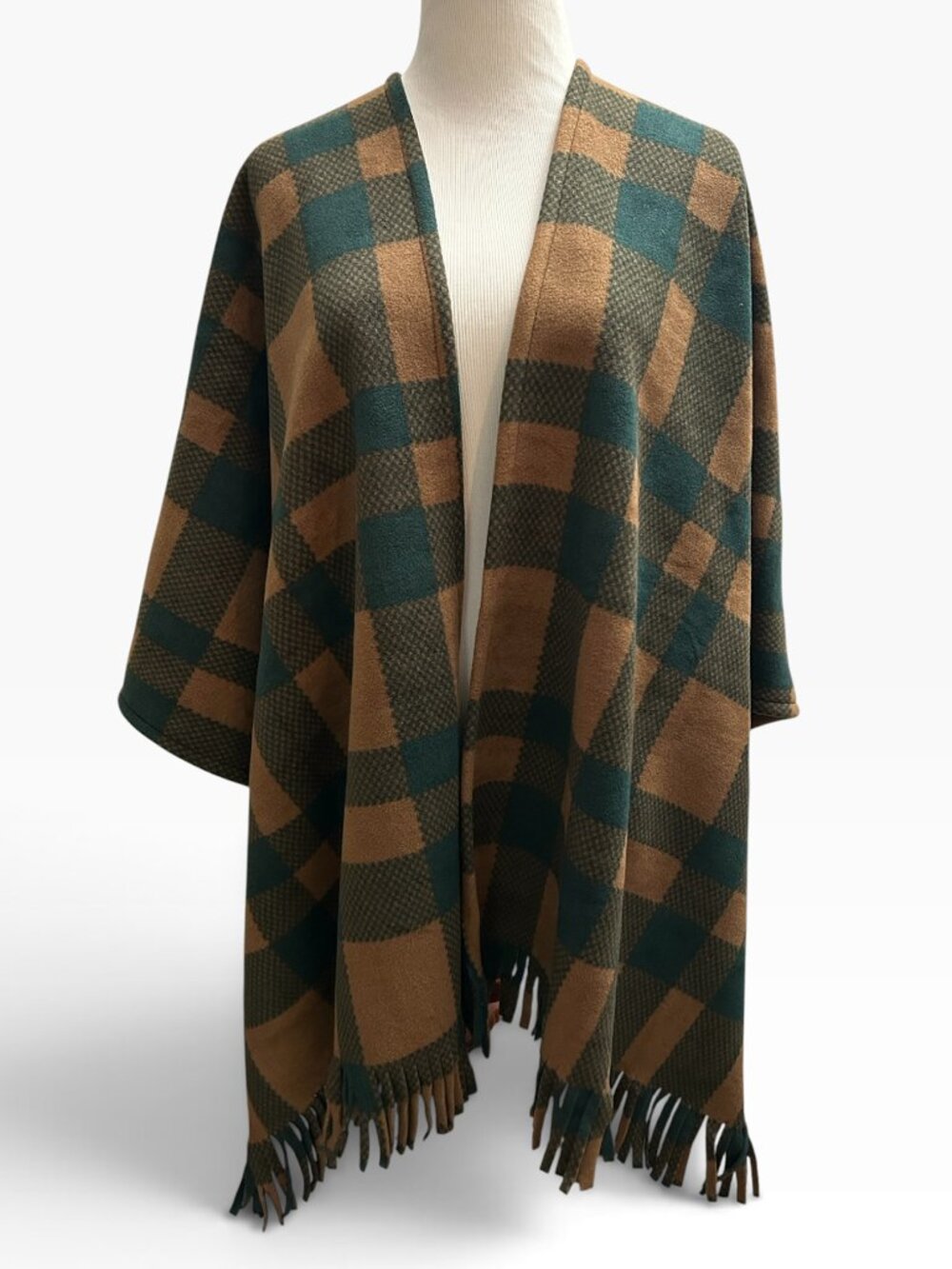 Tahari Women's OS One Size Green Brown Tan Plaid Fringed Fleece Poncho NWT